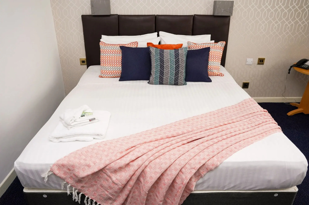 Hotel Samrat