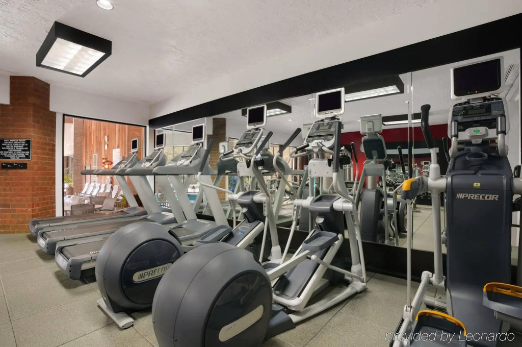 Crowne Plaza Columbus North - Worthington by IHG