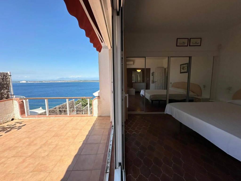 Agi Villa Poncella