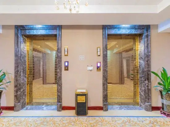 Hotel De Royce