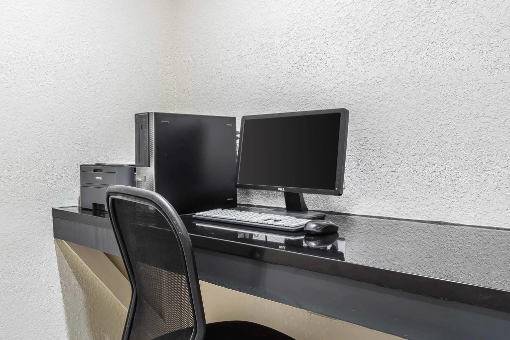 Quality Inn & Suites Salisbury South