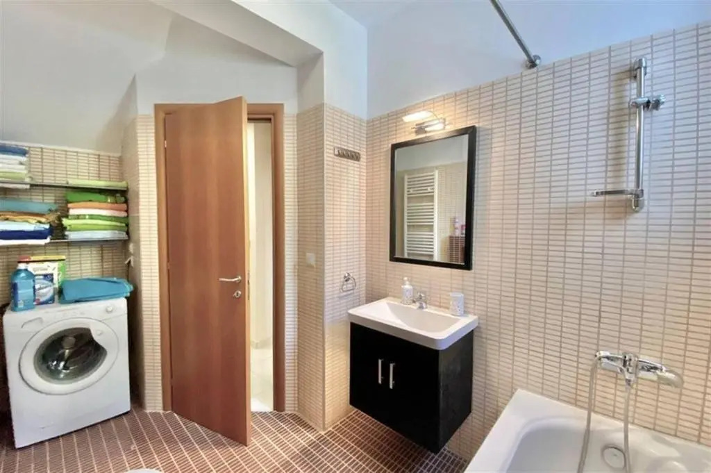 Helios Seafront Villa Rachoni - 3 bedrooms 7 guests