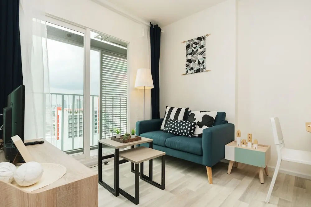 Key Sathorn-Chareanrad By Favstay