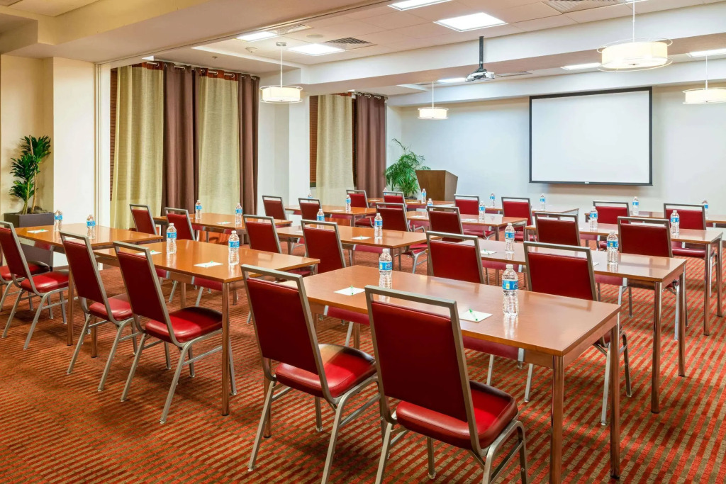 DoubleTree by Hilton San Antonio Northwest - La Cantera
