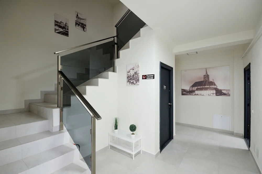 Diamond Aparthotel