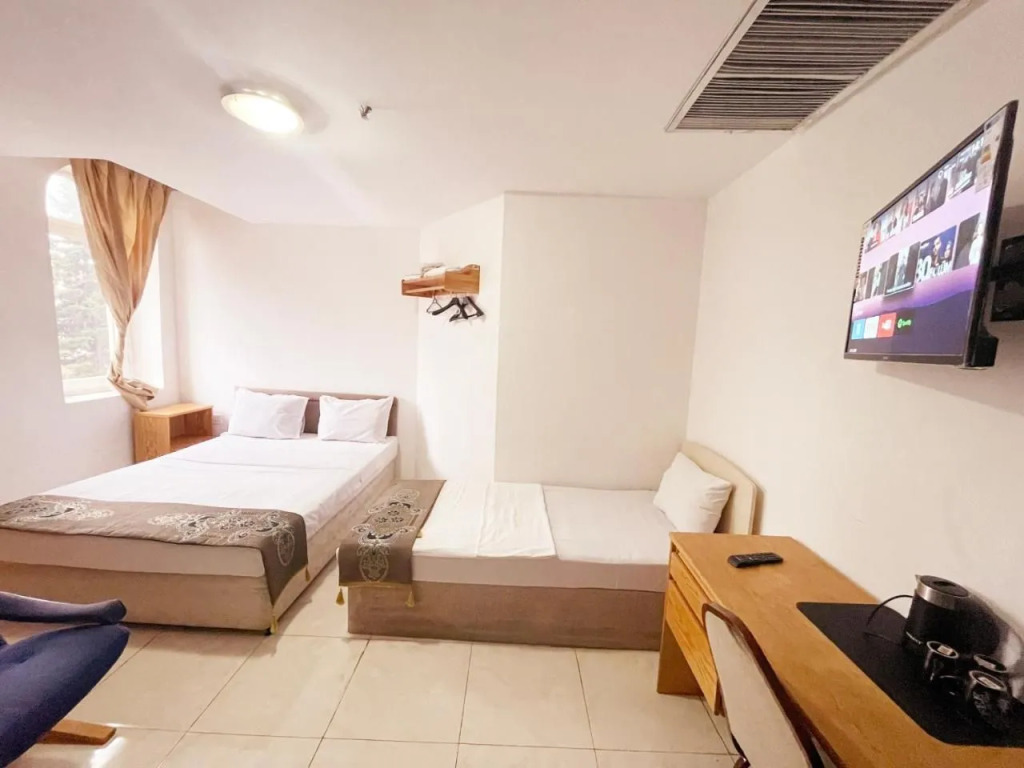 White Horse Hotel