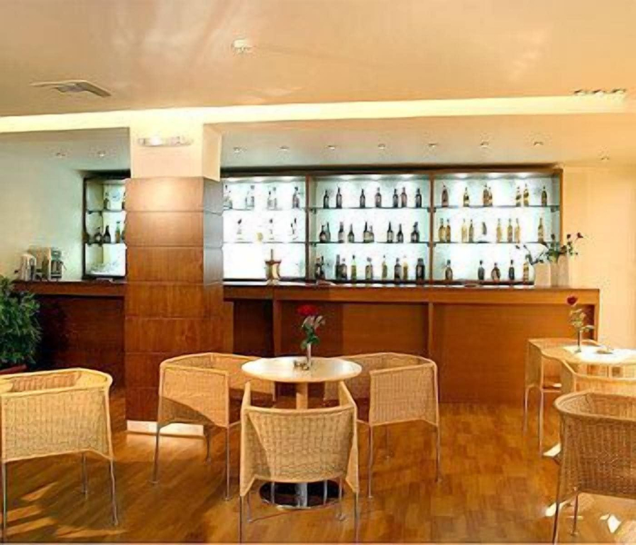 Blue Sea Hotel Alimos