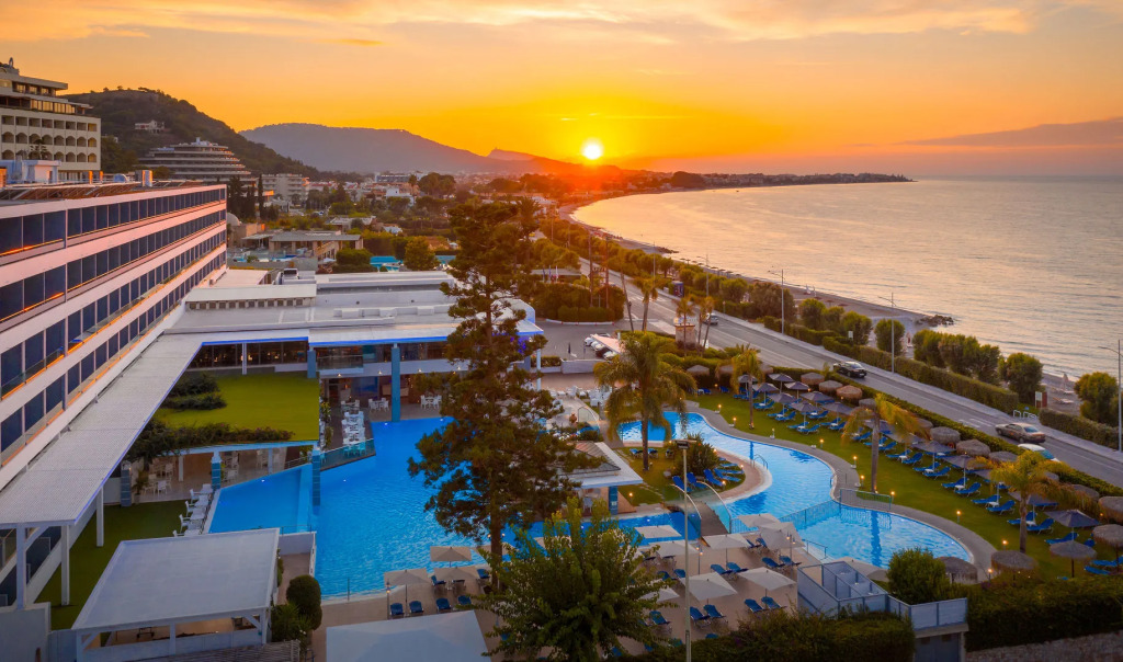 Oceanis Beach Hotel