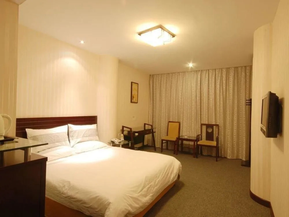 Hongru Business Hotel