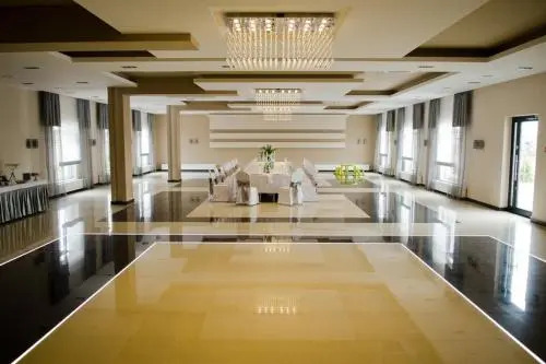 Hotel Podkowa