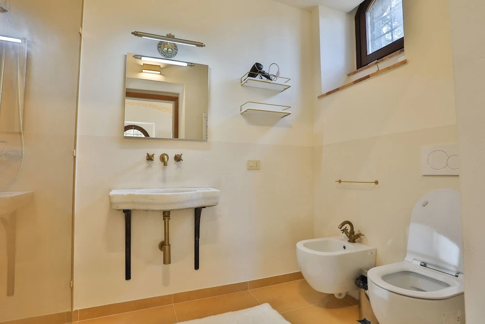 Pietra Campana Italian Villa Orvieto