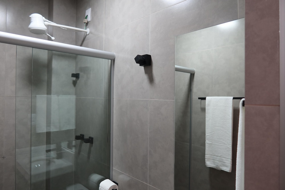 B.Hotel Economy 888