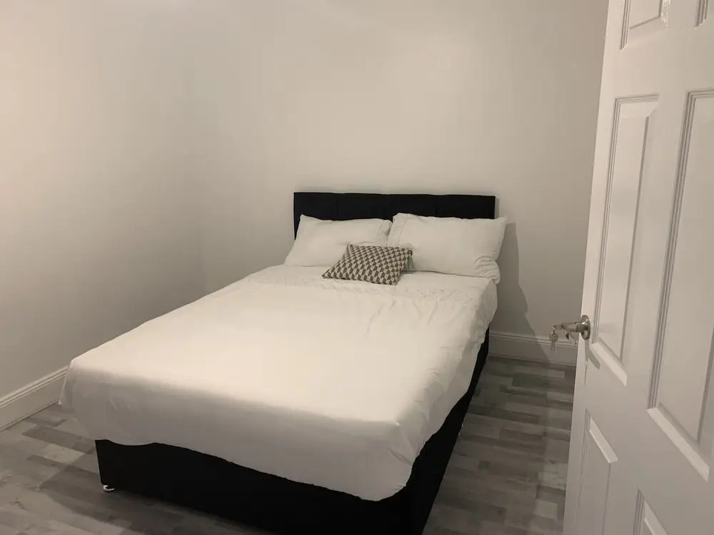 House - Sleeps7 - Garden - Parking - Station Close
