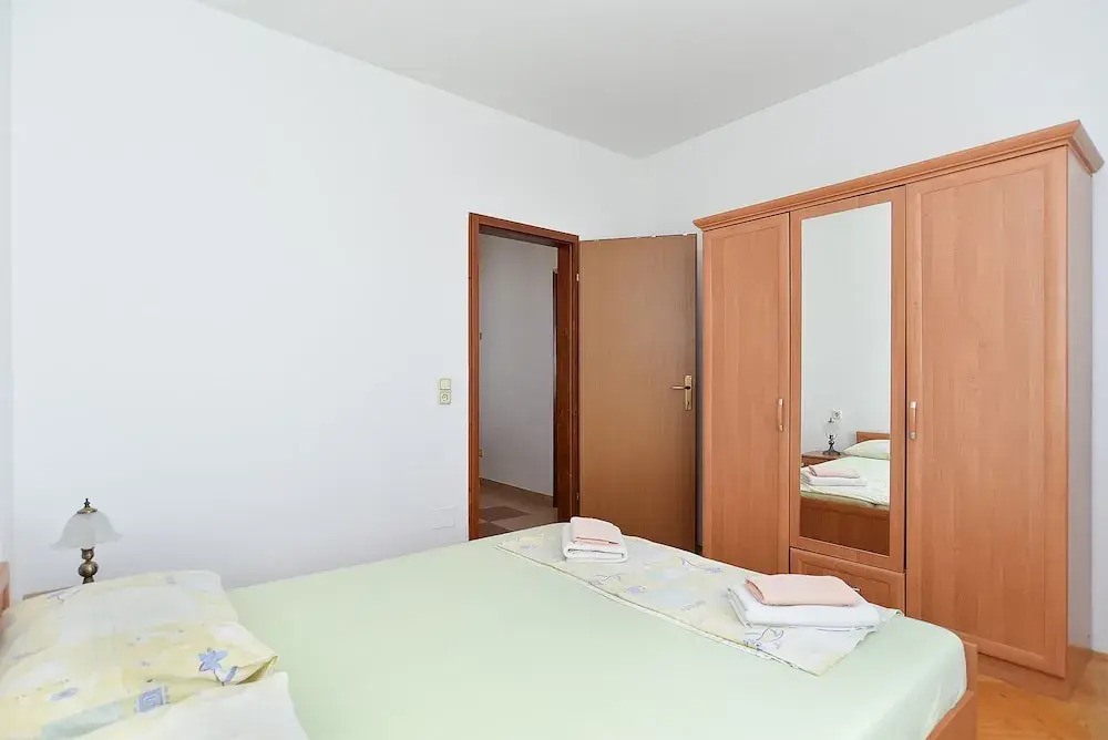 Apartments 2224