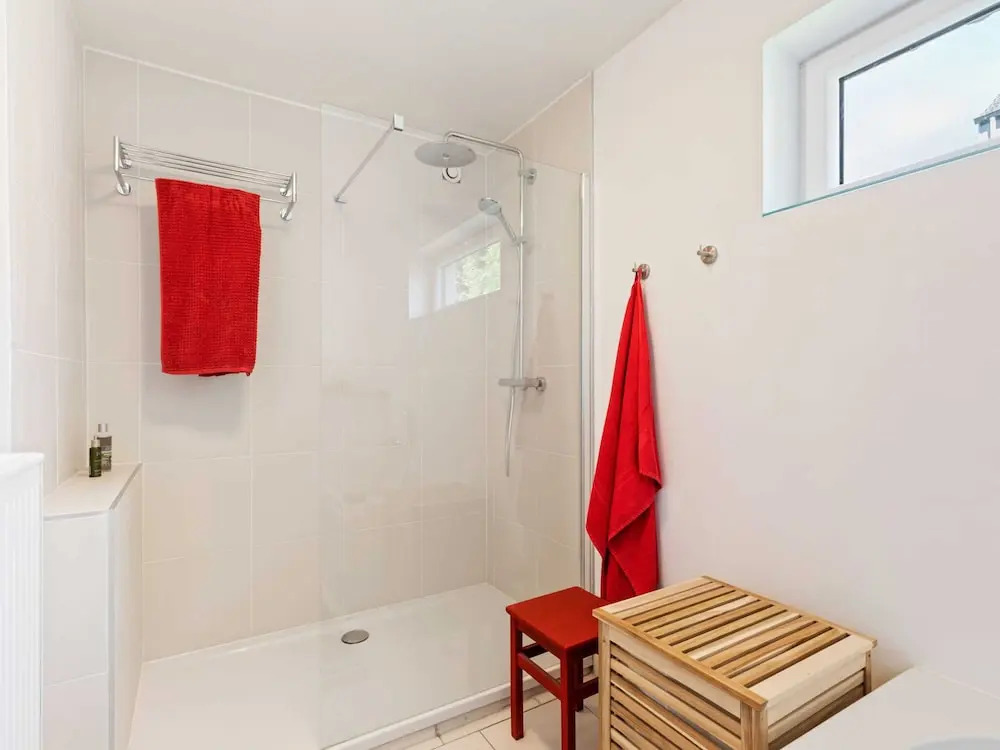 Villa in Kobbegem With Private Garden