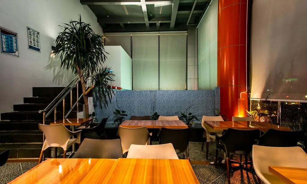 G Suites Hotel by AMITHYA