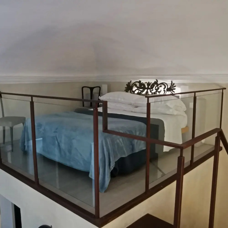 Mezzo 46 in Firenze With 2 Bedrooms and 2 Bathrooms