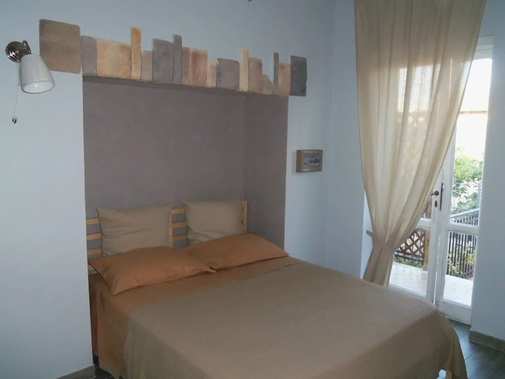 B&B PLANO DE LACZARULO