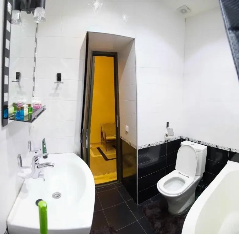 88 Davit Aghmashenebeli Avenue
