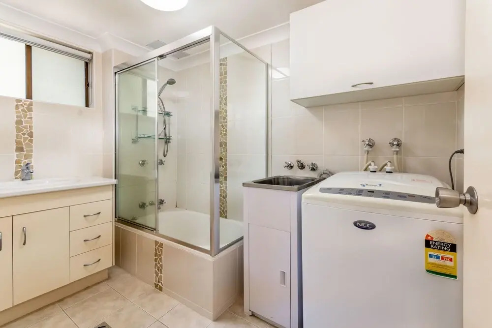 Ground floor, air condtioned apartment