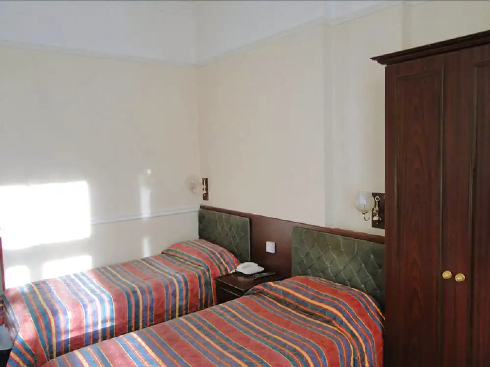 Hallam Hotel