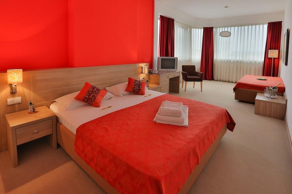 Hotel Putnik