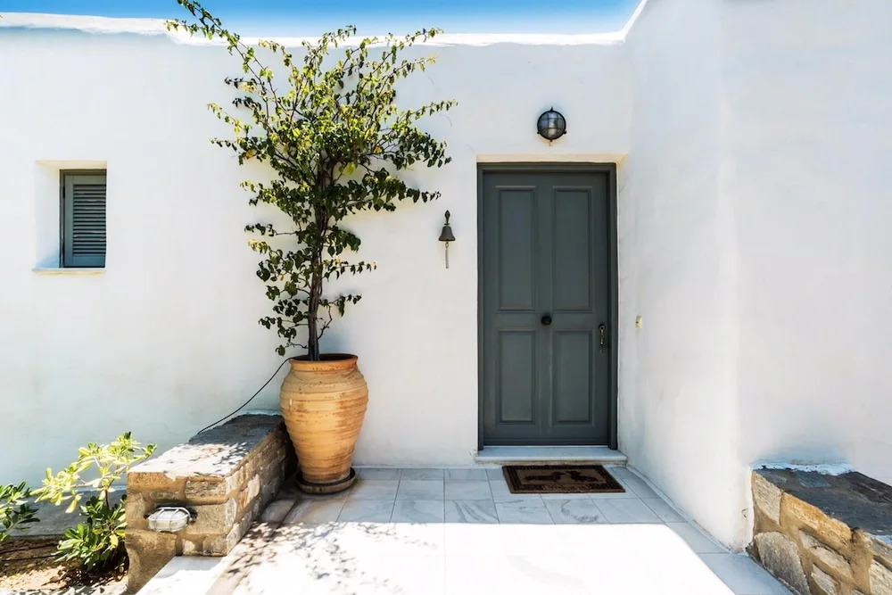 House with 3 bedrooms in Isterni with wonderful sea view shared pool balcony 500 m from the beach