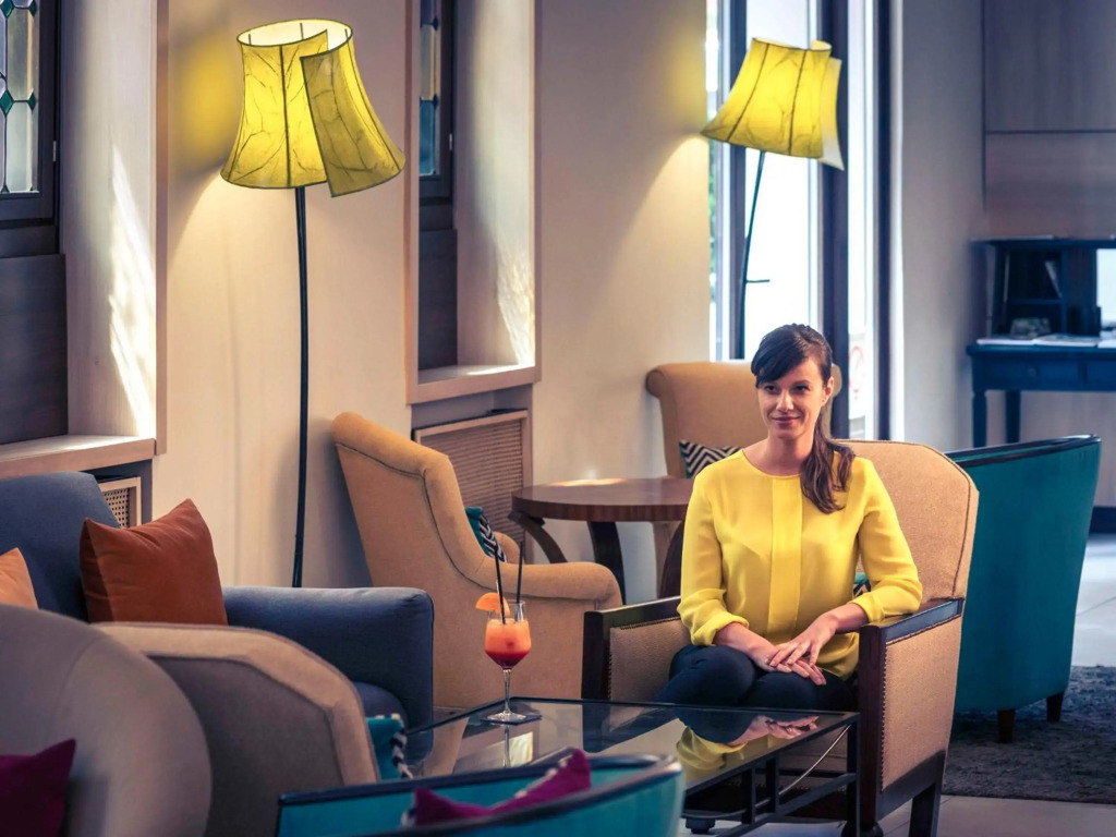 Отель Mercure Belgrade Excelsior