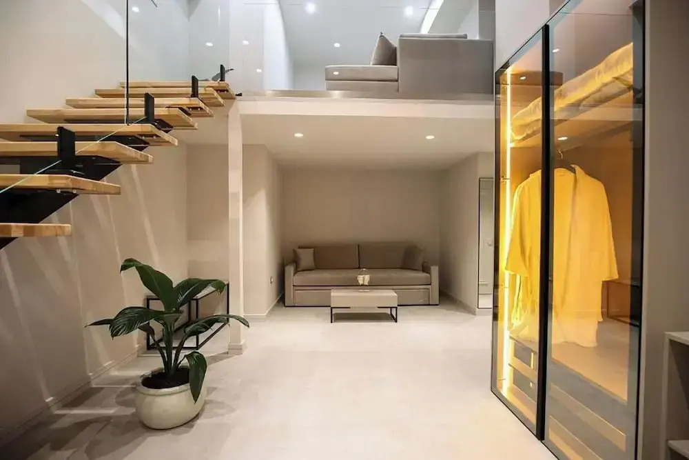 Toto Hotel & Apartments