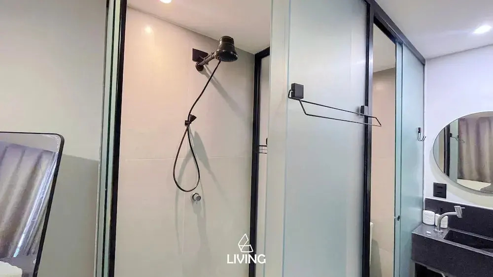 Flat Studios Get Sense - by Living