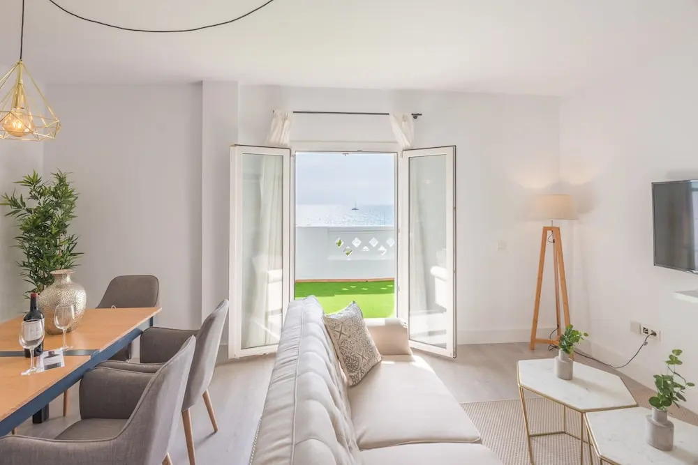 Banus Waterfront Penthouse