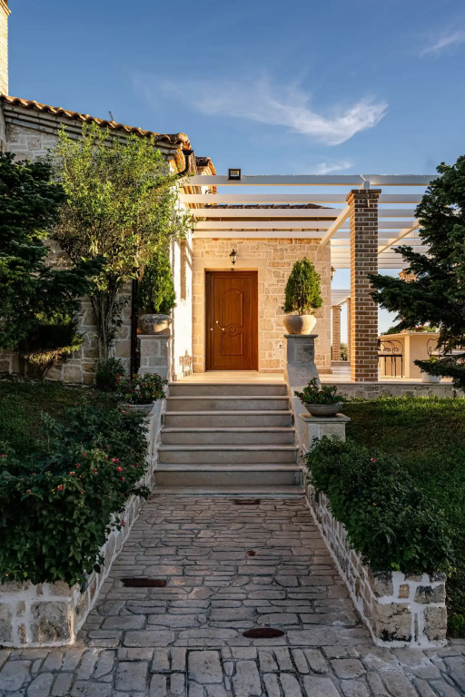 Terra Nostra Mansion and Events Venue
