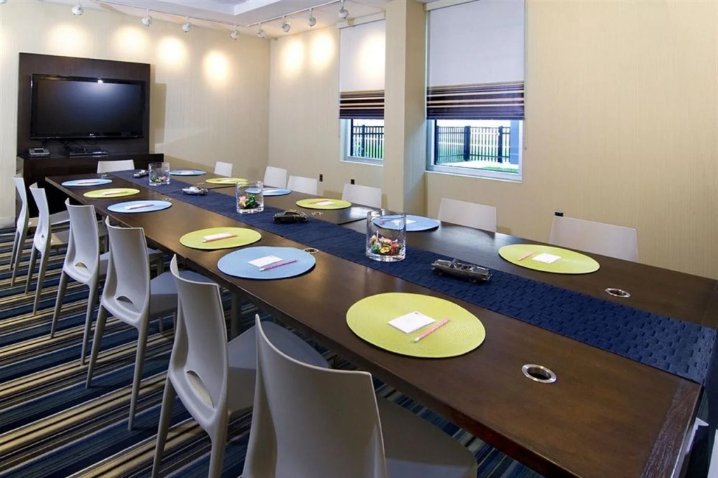 Aloft by Marriott Chesapeake