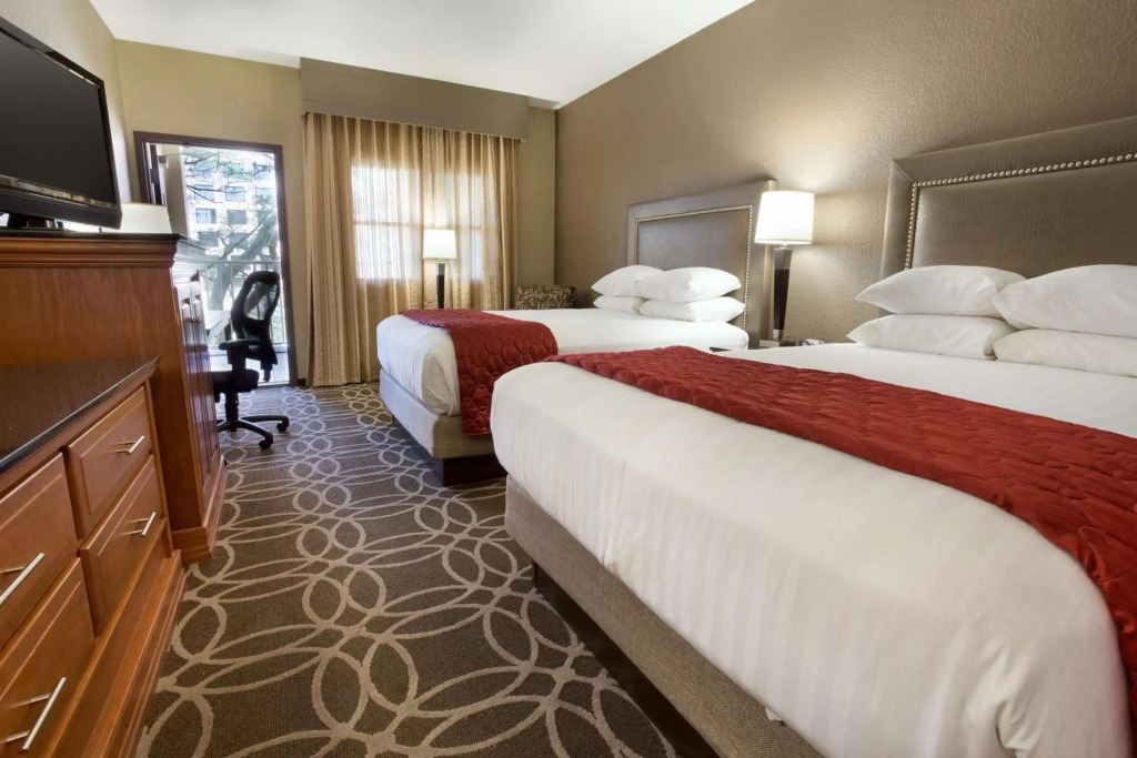 Drury Inn & Suites San Antonio Riverwalk