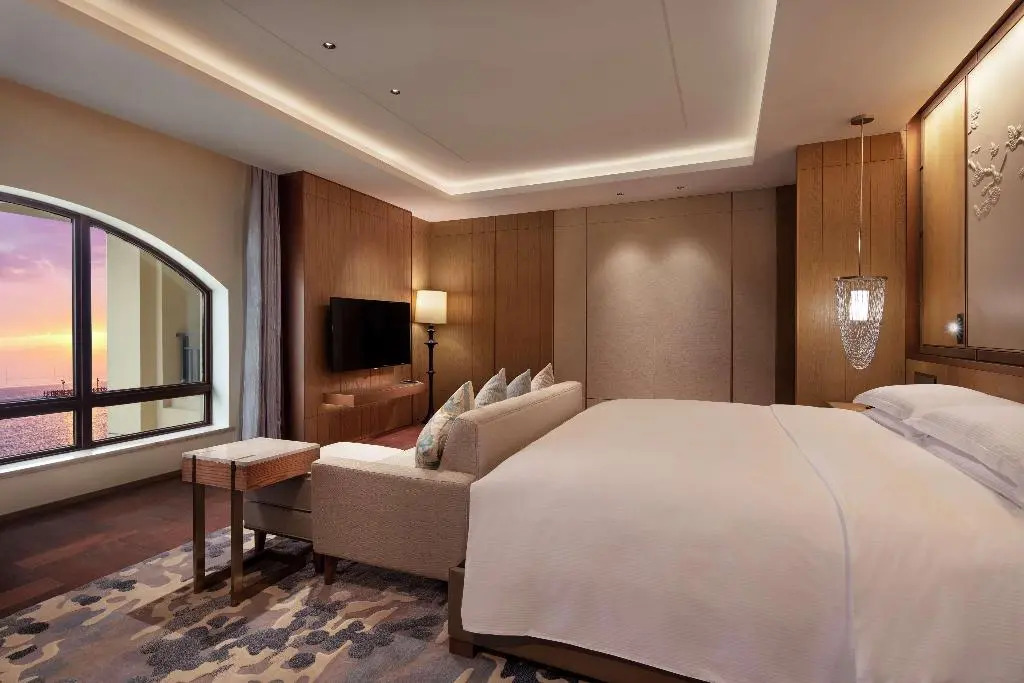 DoubleTree by Hilton Huidong Resort
