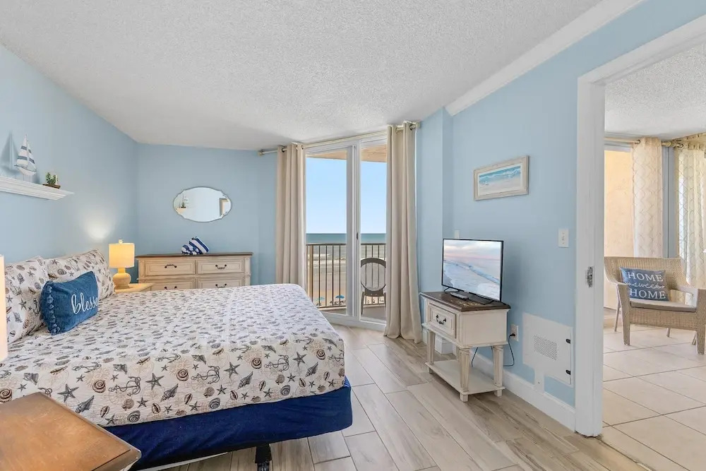 Oceania Beach Club 503