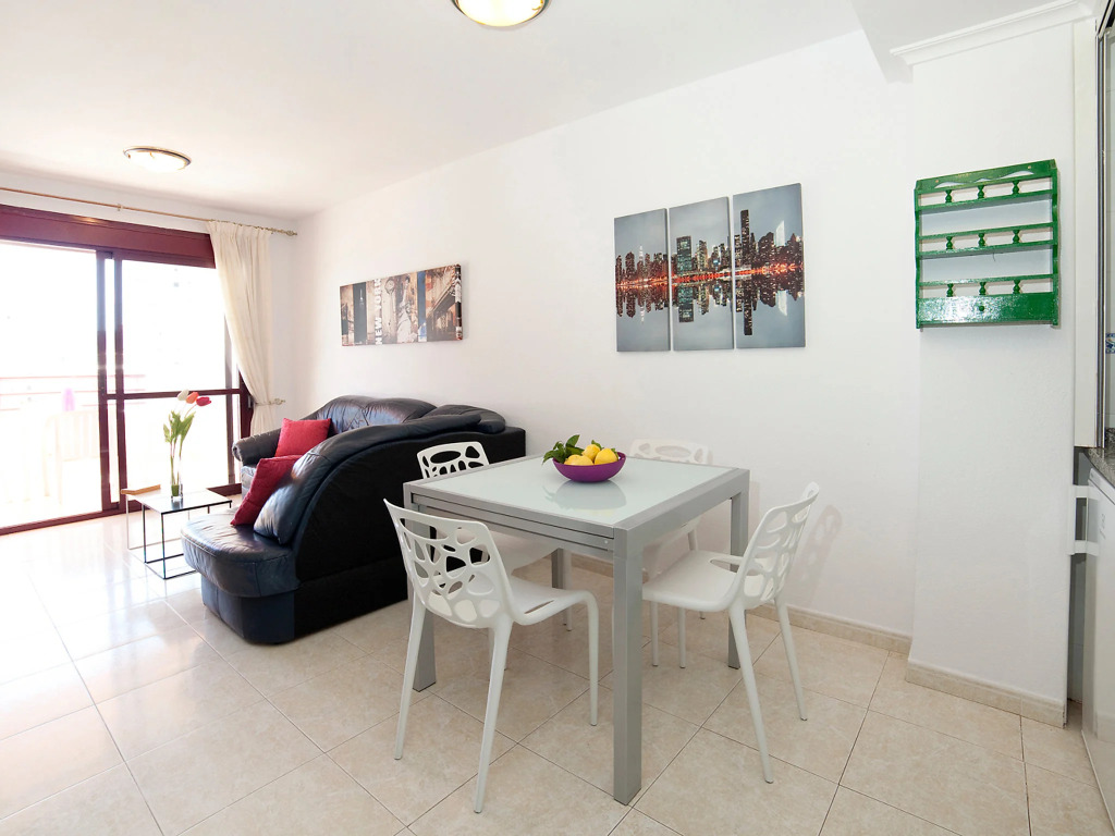 Apartment Zafiro 02 by Interhome