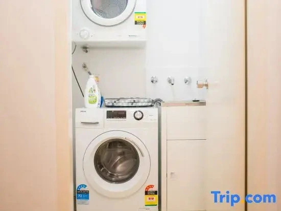 MetaWise BnB Bright 1Bed Loft Near The Star & CBD