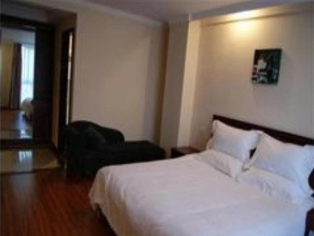 GreenTree Inn Wuxi Huishan Ancient Town Business Hotel