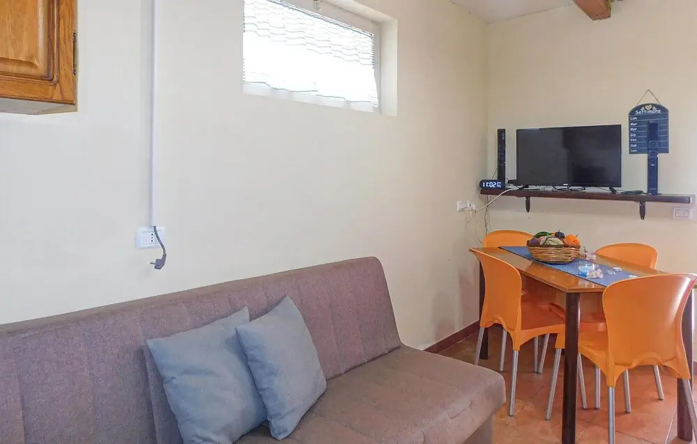 Nice Home in Avola With 1 Bedrooms and Wifi