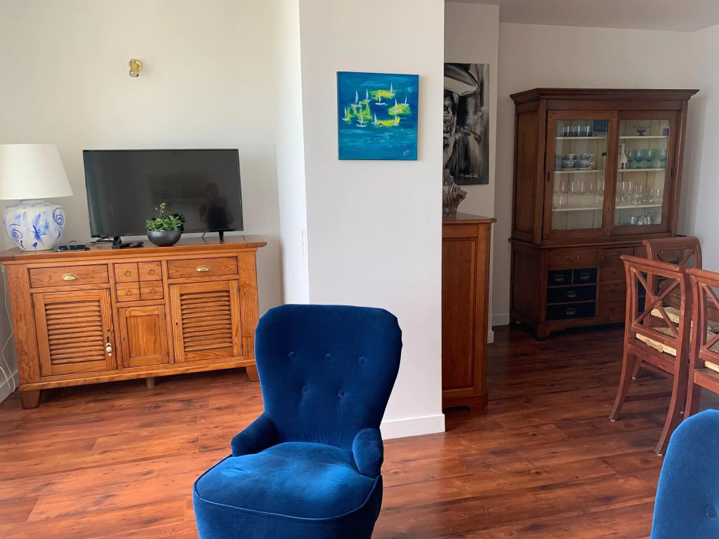 Duplex apartment in a prime seafront location, Treboul, Douarnenez