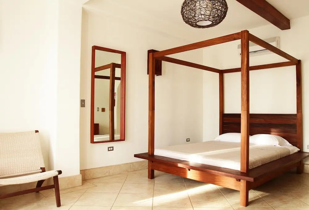 Hotel Alcazar