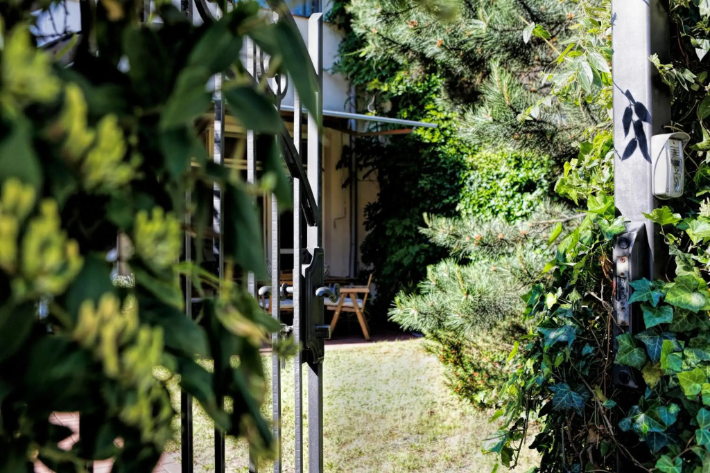 VIU Secret Garden Apartment