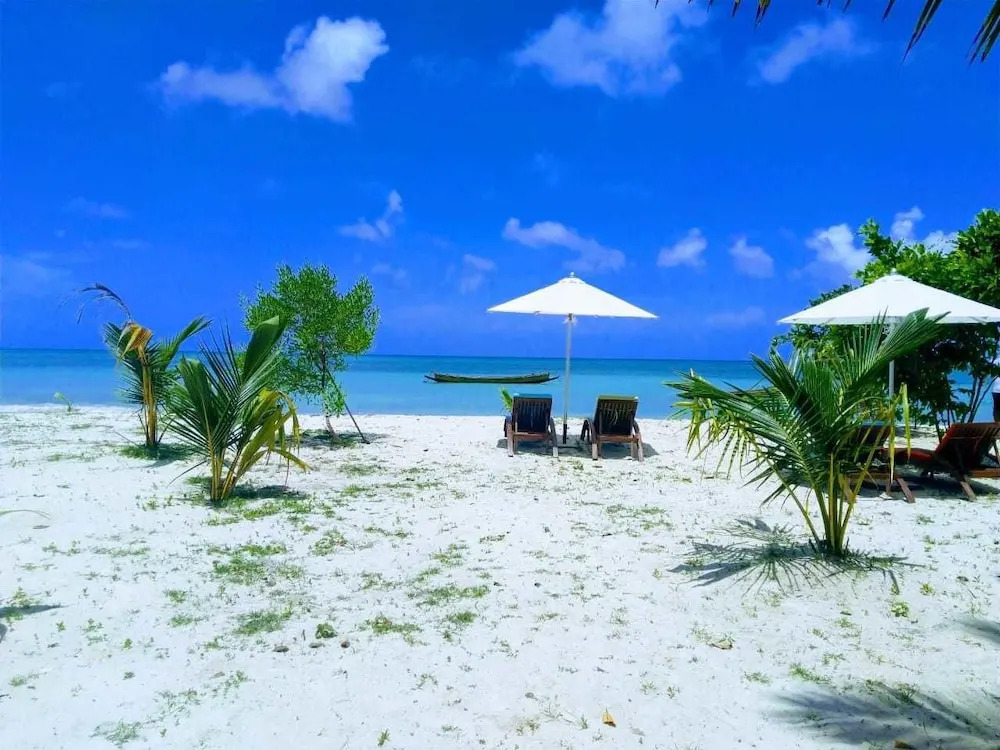 Sunrise Beach Resort