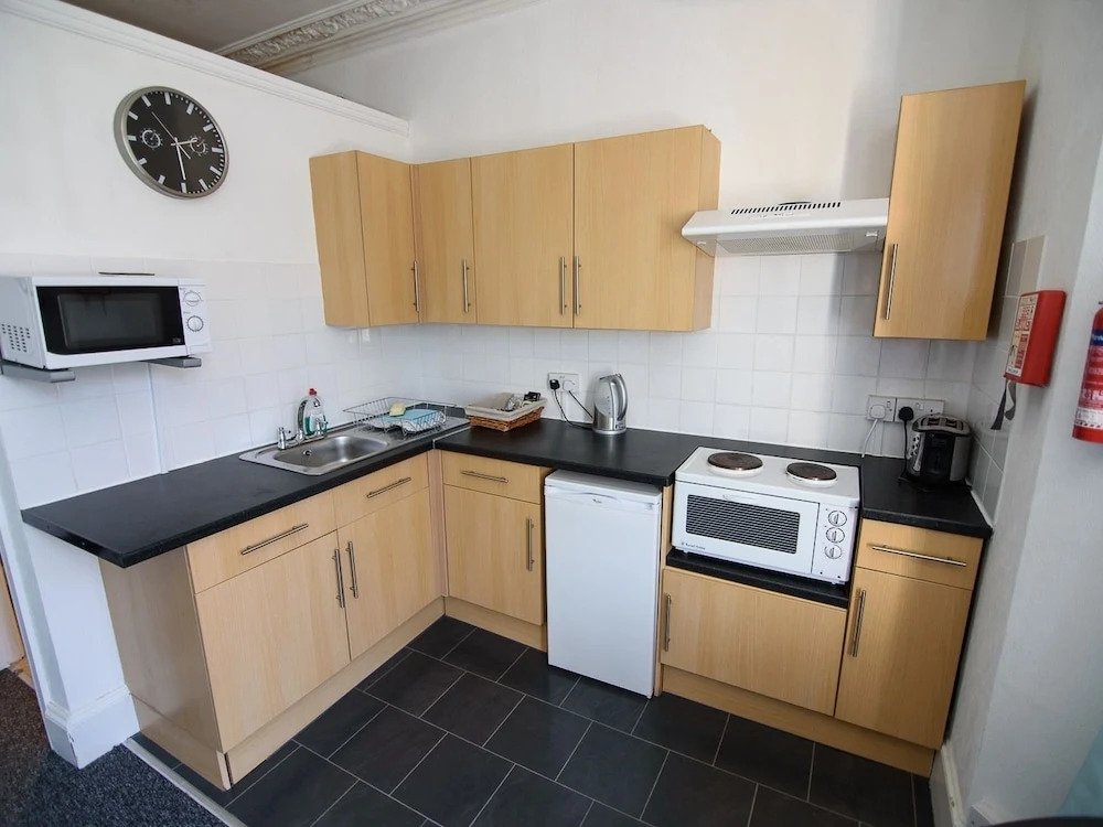 10 Lime Grove