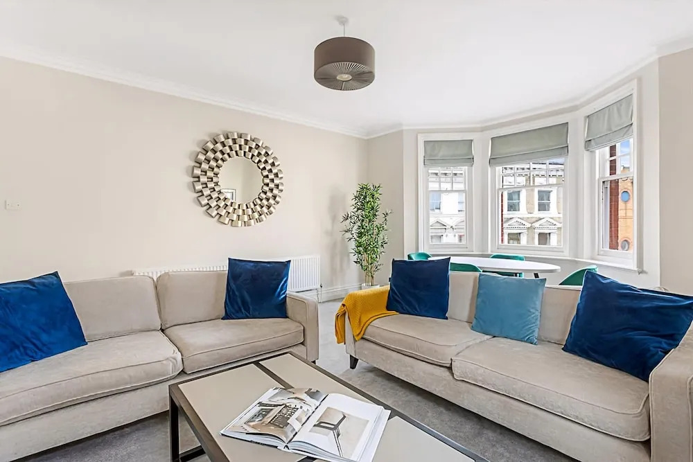 Serene 2BR - 3 Mins to Fulham Broadway