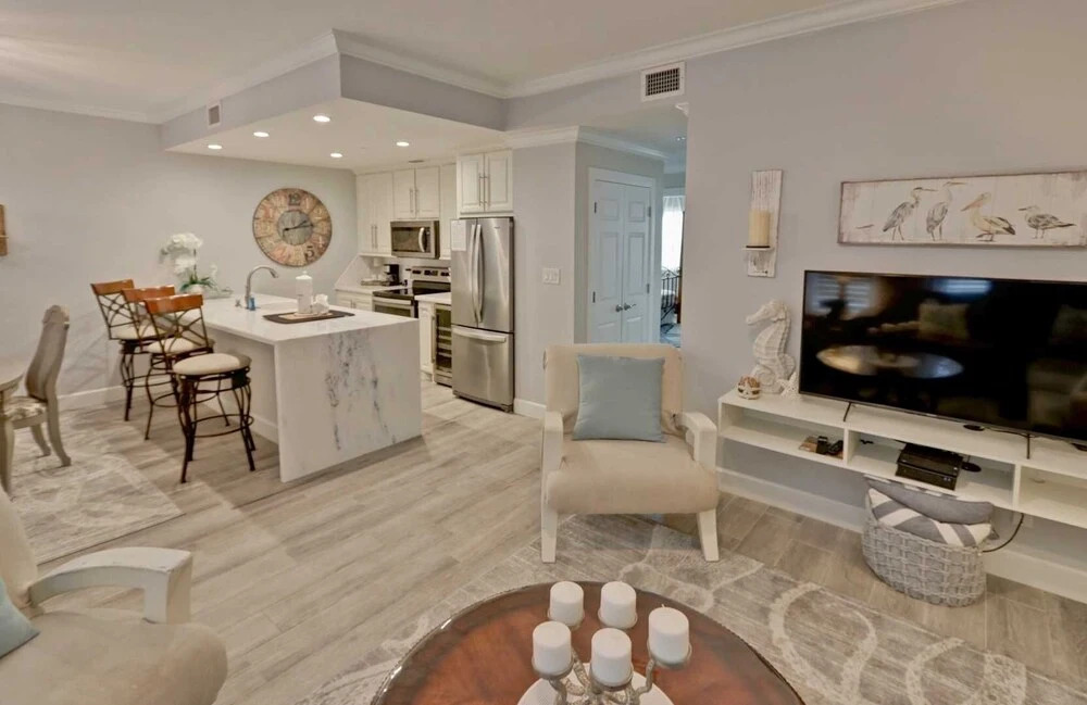 Padre Oasis #302 2 Bedroom Home by RedAwning