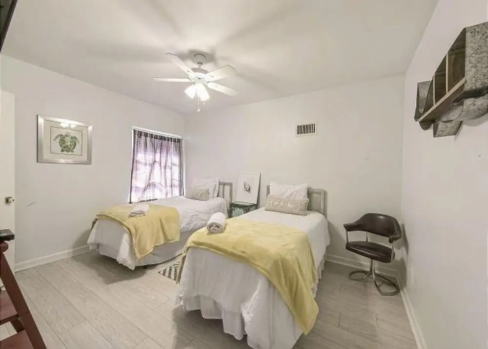 Tropical Escape 4 BR with pool sleeps 14