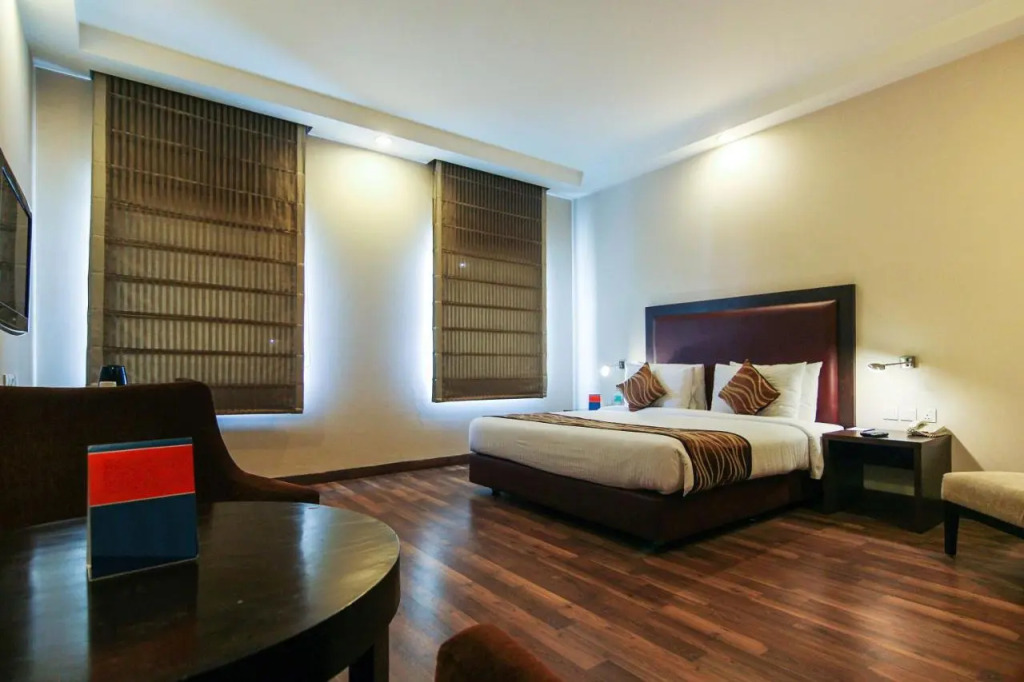 Vibe By The LaLiT Traveller