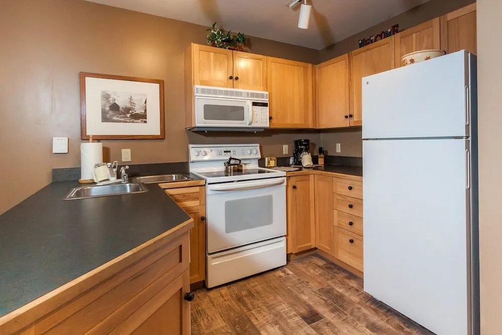 Buffalo Lodge #8391 - 1 Br Condo